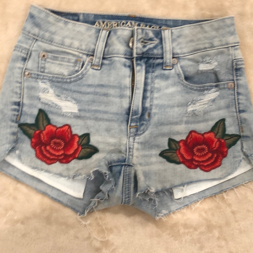 Women’s American Eagle short shorts